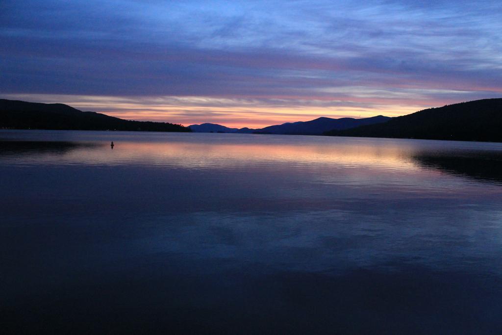 Lake Crest Inn Lake George Bagian luar foto