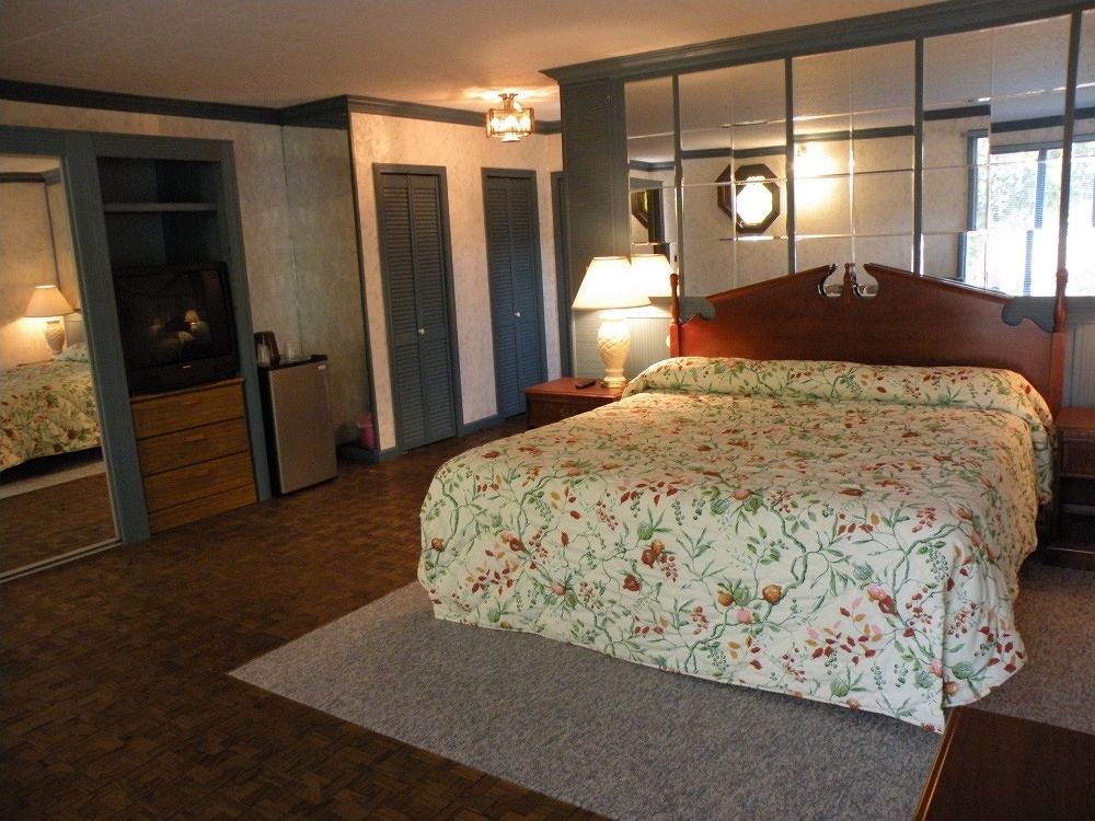 Lake Crest Inn Lake George Bagian luar foto